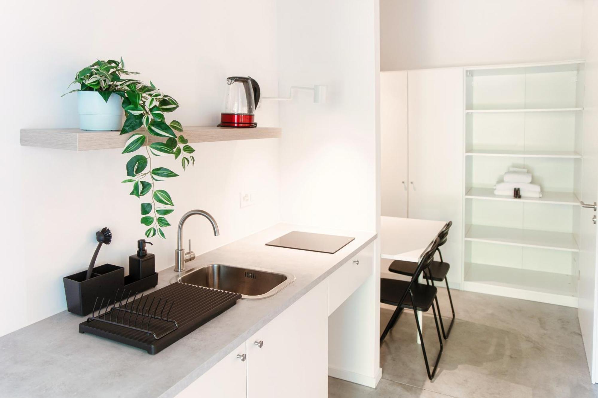 Le Betulle Studios By Quokka 360 - Studio Apartments By The Origlio Lake Екстериор снимка
