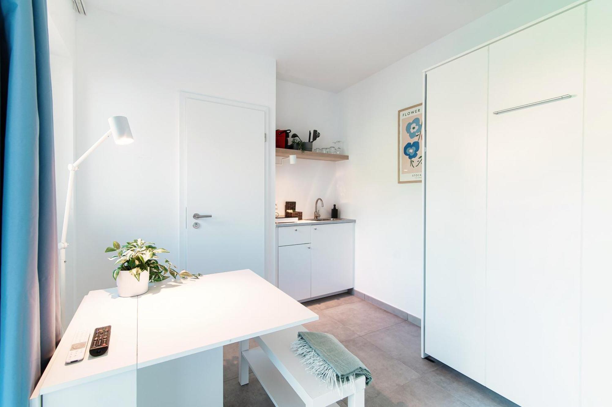 Le Betulle Studios By Quokka 360 - Studio Apartments By The Origlio Lake Екстериор снимка